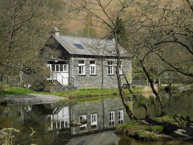 Country house Weirside